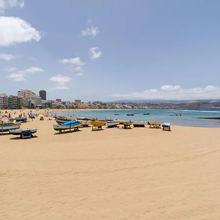 In Palmas By Canteras *