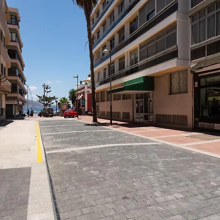 Apartment In Palmas By Canteras